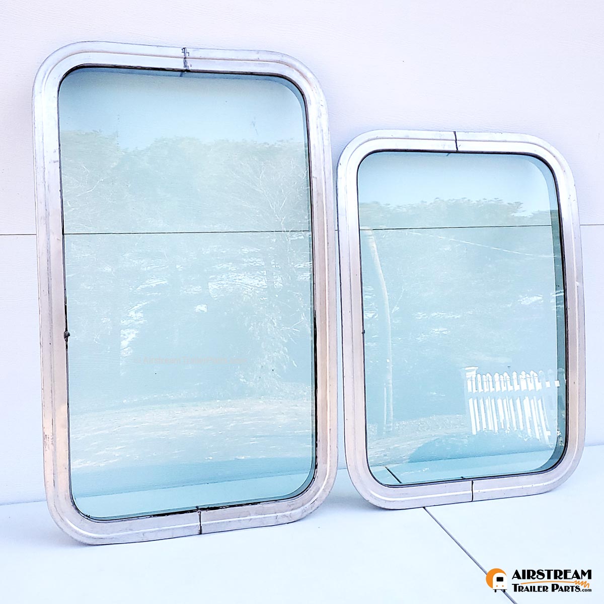 Airstream windows - front view